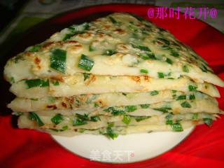 韭菜鸡蛋饼的做法