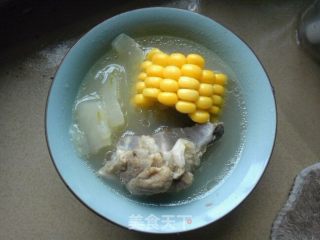 只需加水加盐、轻松煲制健康、营养、原滋原味筒骨玉米冬瓜汤的做法