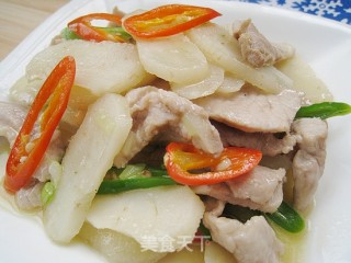 荸荠炒肉片的做法
