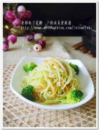 【爽口凉菜】巧吃西兰花梗---香拌西兰花梗
