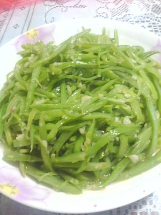 蒜香豆角的做法