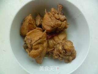 家常味炖鸡的做法