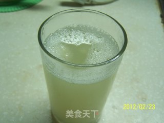 懒人做菜——简易清火润肺冰糖银耳梨汤