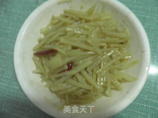 酸辣土豆丝的做法