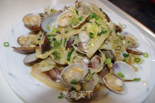 蒸白菜与蛤蜊的做法