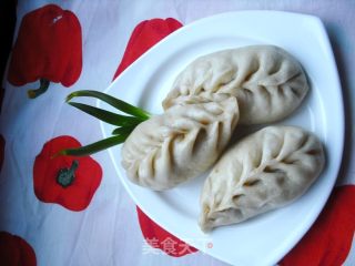 青萝卜肉馅麦穗包子