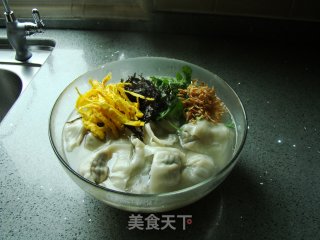 荠菜肉馄饨