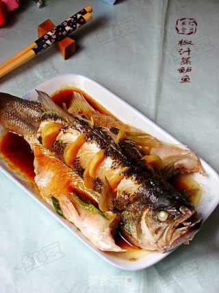 椒汁蒸鲈鱼的做法