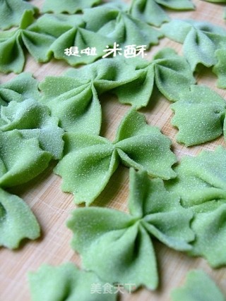绿蝶翩翩——巧做蝴蝶面的做法