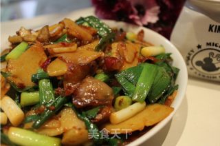 [花花菜]—土豆回锅肉的做法