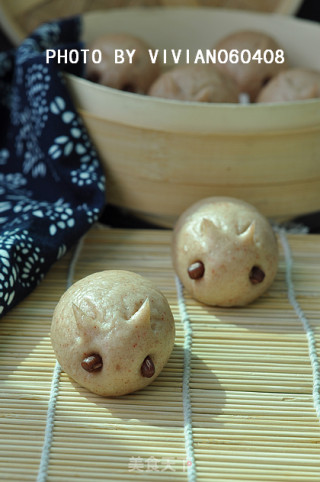小灰兔豆沙包的做法