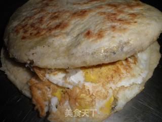 营养早餐（豆渣饼加蛋配芝麻粥）的做法