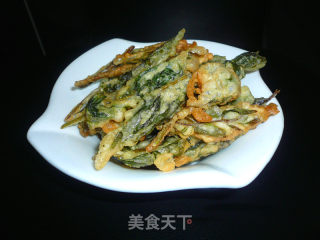 炸香椿鱼的做法