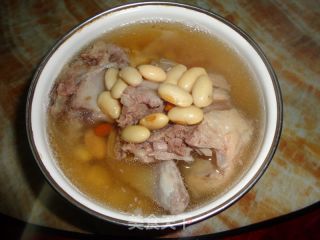 猪脊骨黄豆汤的做法
