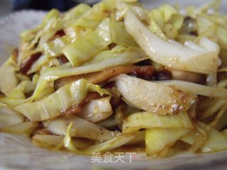 包菜炒香菇的做法