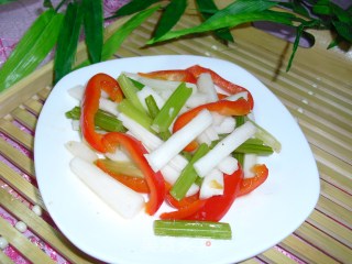 芹菜山药条的做法