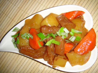 土豆烧蹄筋的做法