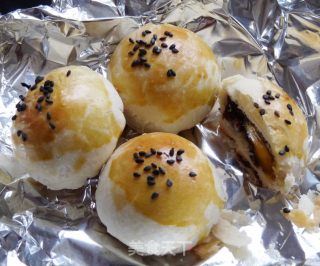 豆沙蛋黄酥的做法