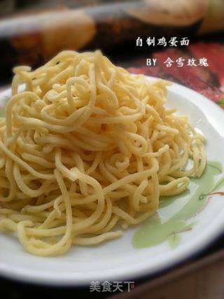 自制鸡蛋面的做法