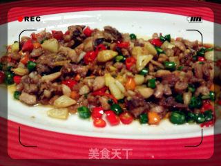 一扫而光--鲜椒炒鸡的做法