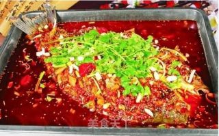 渔家烤鲈鱼的做法