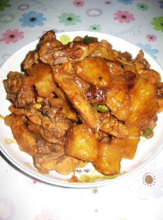 土豆烧鸡块的做法