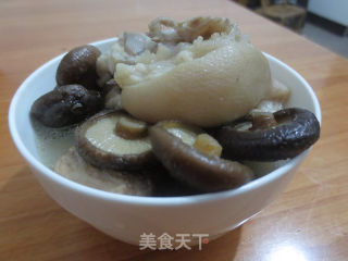 香菇猪蹄汤的做法