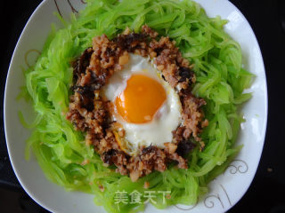 肉臊莴笋丝的做法