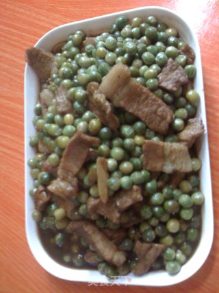 豌豆煮肉片的做法