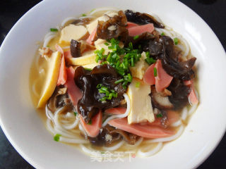家乡味——三鲜粉的做法