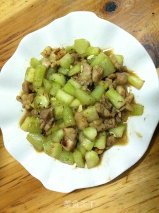 鸡腿肉炒青瓜的做法