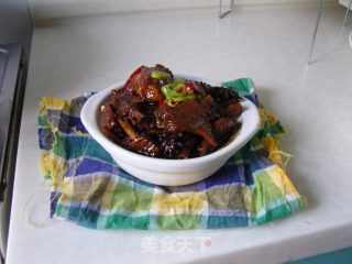 秘汁鸭翅煲的做法