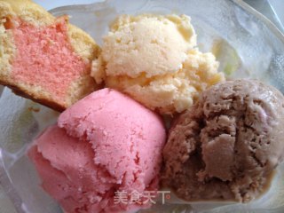 炫彩夏日--彩色冰淇淋的做法