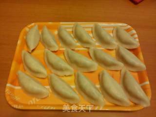 浮水拐（水饺）的做法