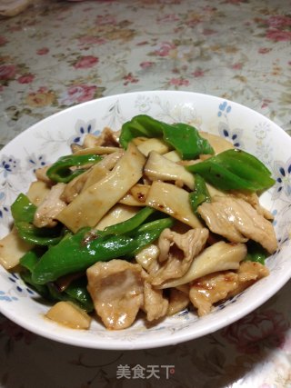 青椒杏鲍菇炒肉片的做法