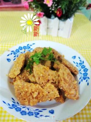 蛋黄焗锅巴的做法