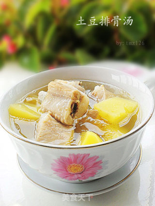 土豆排骨汤的做法
