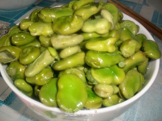 葱香蚕豆的做法