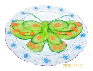 糖醋黄瓜花蝴蝶的做法
