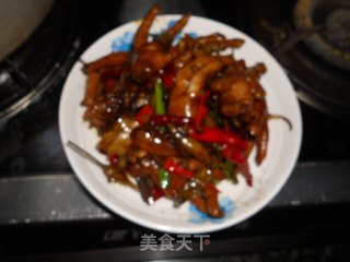 红烧山椒凤爪的做法