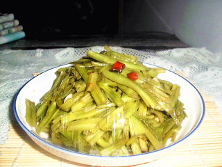 糖醋菜梗的做法