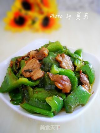 大辣椒炒肉的做法