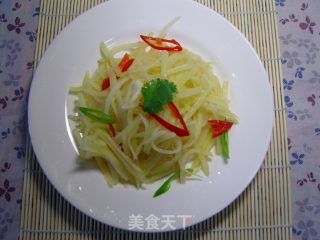 治愈系美食--呛拌土豆丝的做法