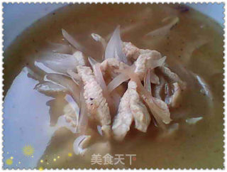 洋葱滑肉汤的做法