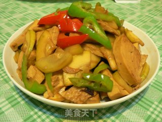 西葫芦炒素鸡的做法