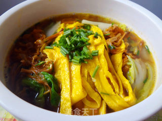 黄花菜杂烩汤的做法