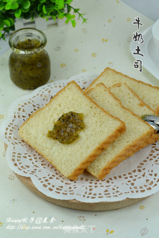 牛奶土司的做法
