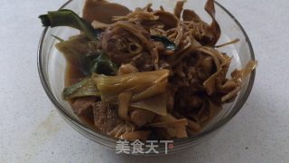 笋干焖鸭肉的做法
