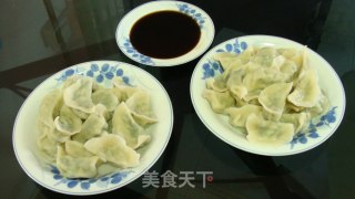 猪肉韭菜馅水饺的做法