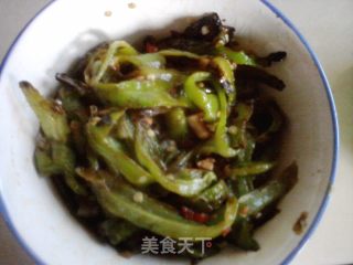 凉拌青椒的做法